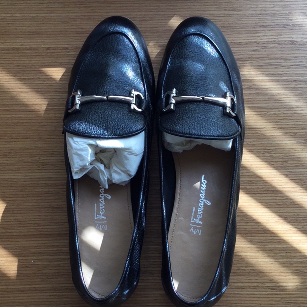 Salvatore Ferragamo My Informa 1 cm kid leather flat in Nero.  9M